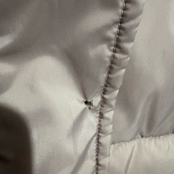 Calvin Klein Women's Long Puffer Jacket in Soft Pink Size Large - Picture 9 of 11